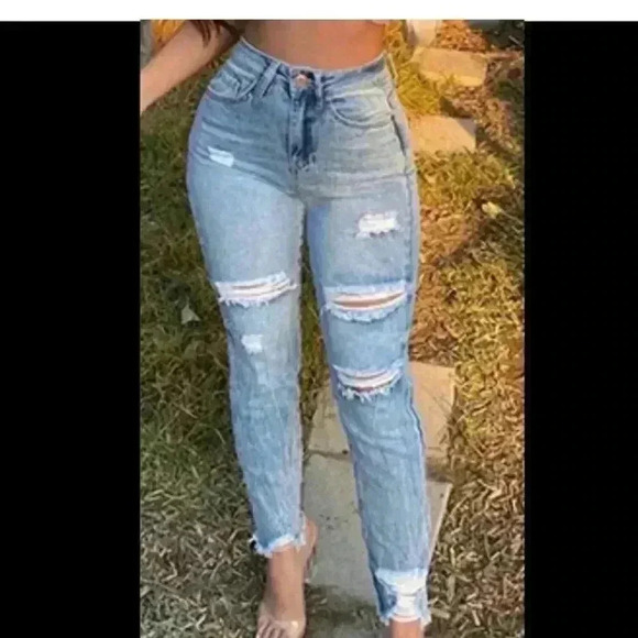 YMI Dream Fit, Ankle, High Rise, STYLE P967368
Size: 5/27 NWOT - Picture 7 of 7